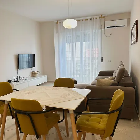 Noi Sea View Apartman *
